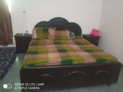 King Size Bed with Dressing Table/Dressing Table Set