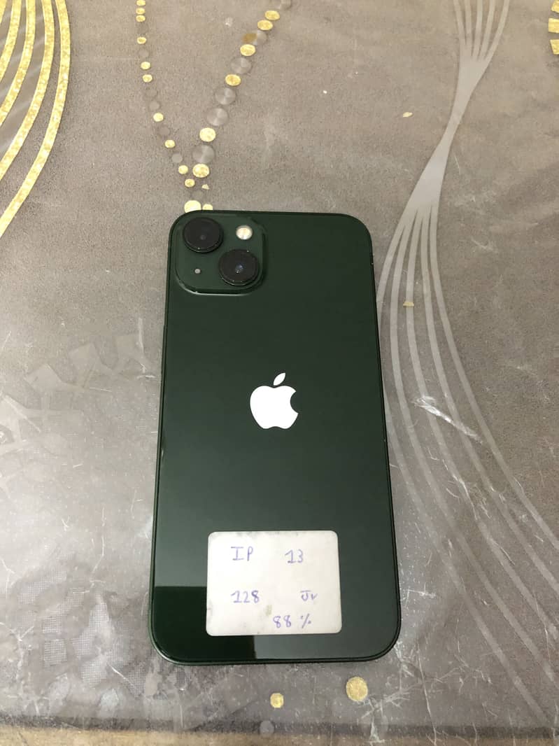 iPhone 13 JV 0
