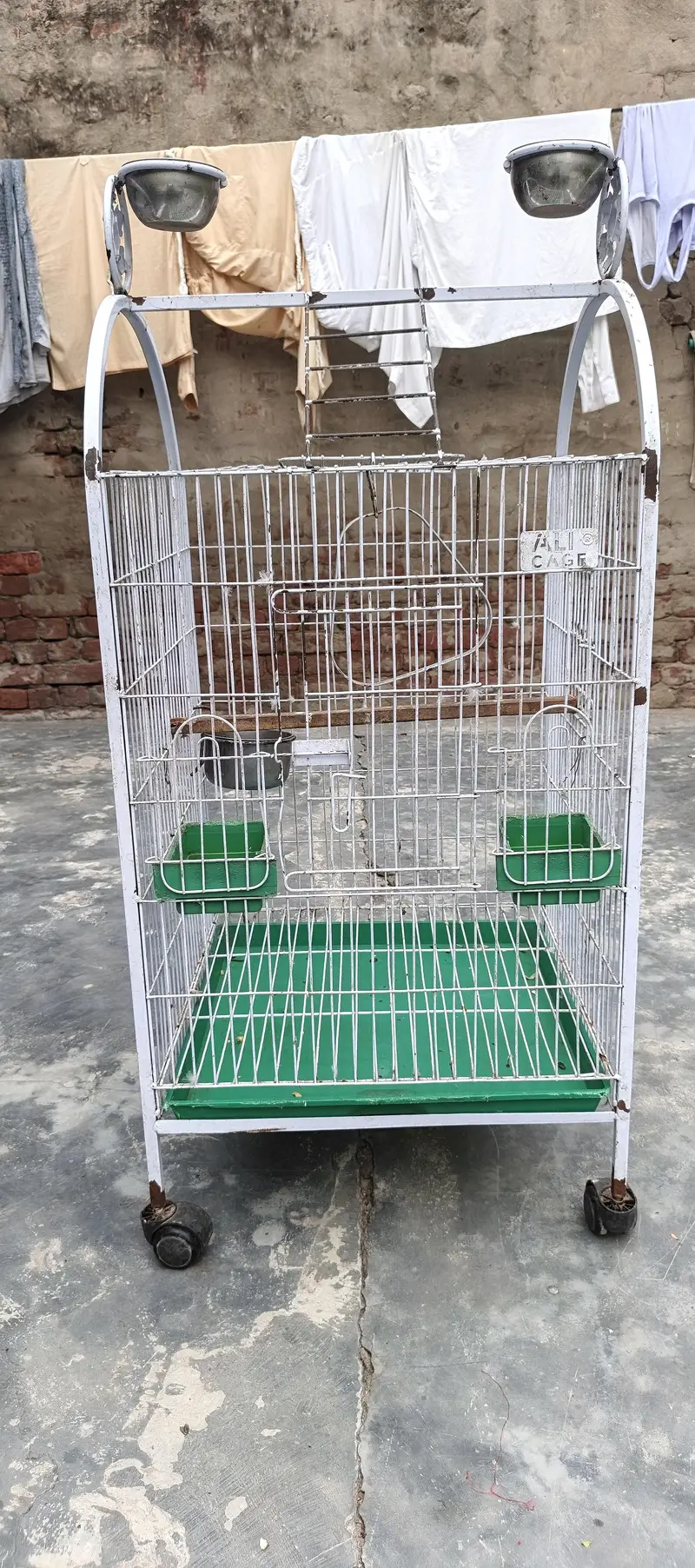 birds cage with wheels — photo 2