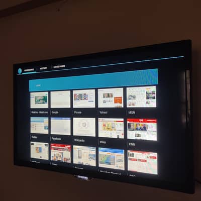 Samsung Tv 32 inch FOR SALE. .