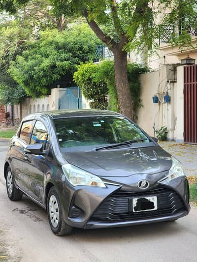 Toyota Vitz smile 2019/22 push start in original condition
