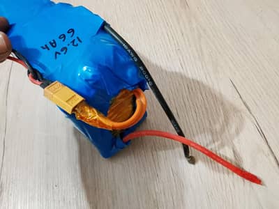 12 volt 66ah lithium ions battery