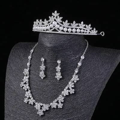 Elegant women jewelley set