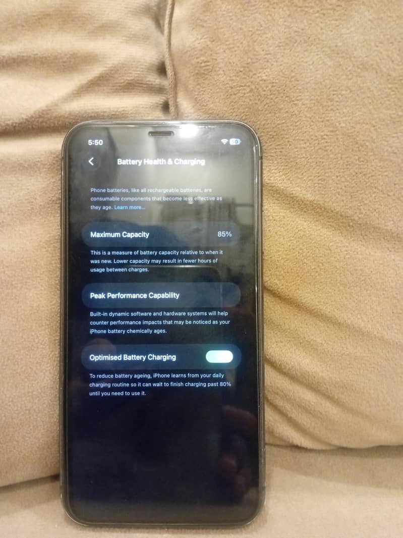 Apple iPhone 11 6