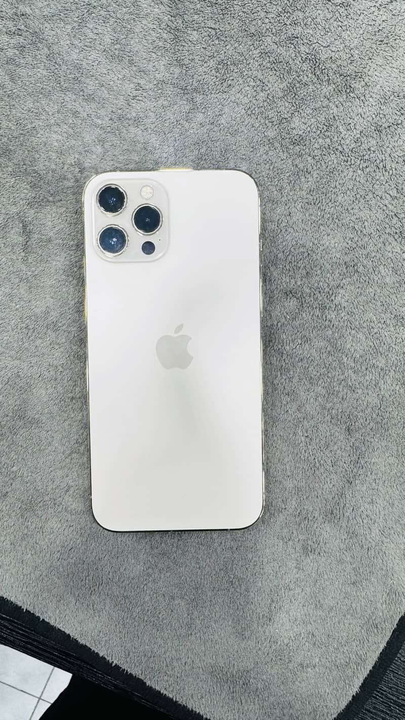 Iphone 12 pro max 0