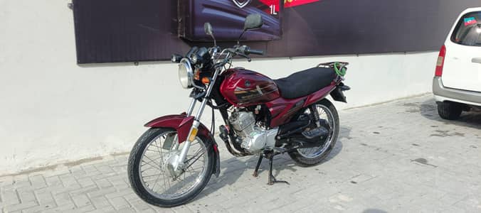 YAMAHA YBZ 125 IS FOR SALE IN GOOD CONDITION