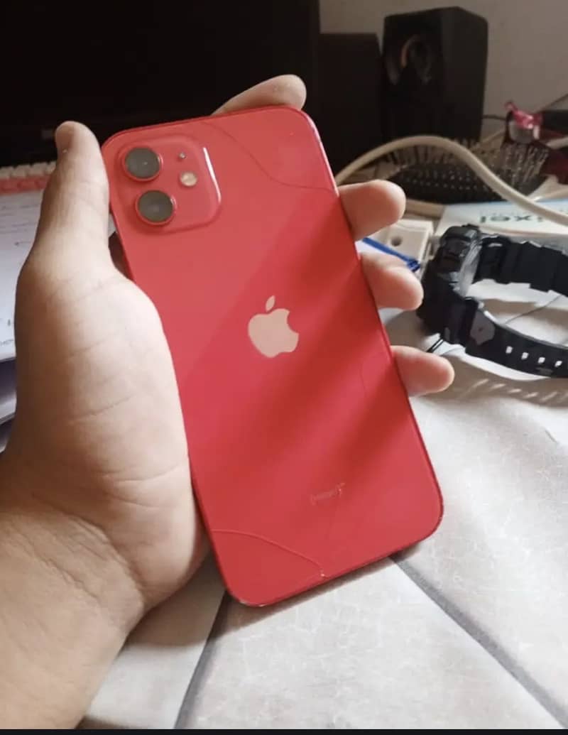 Apple iPhone 12 3