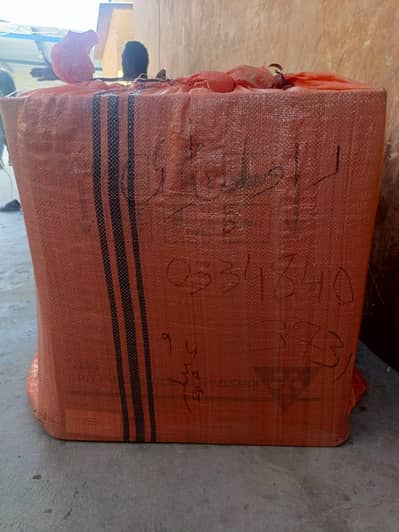 30kg carton of used ladies handbags for sale
