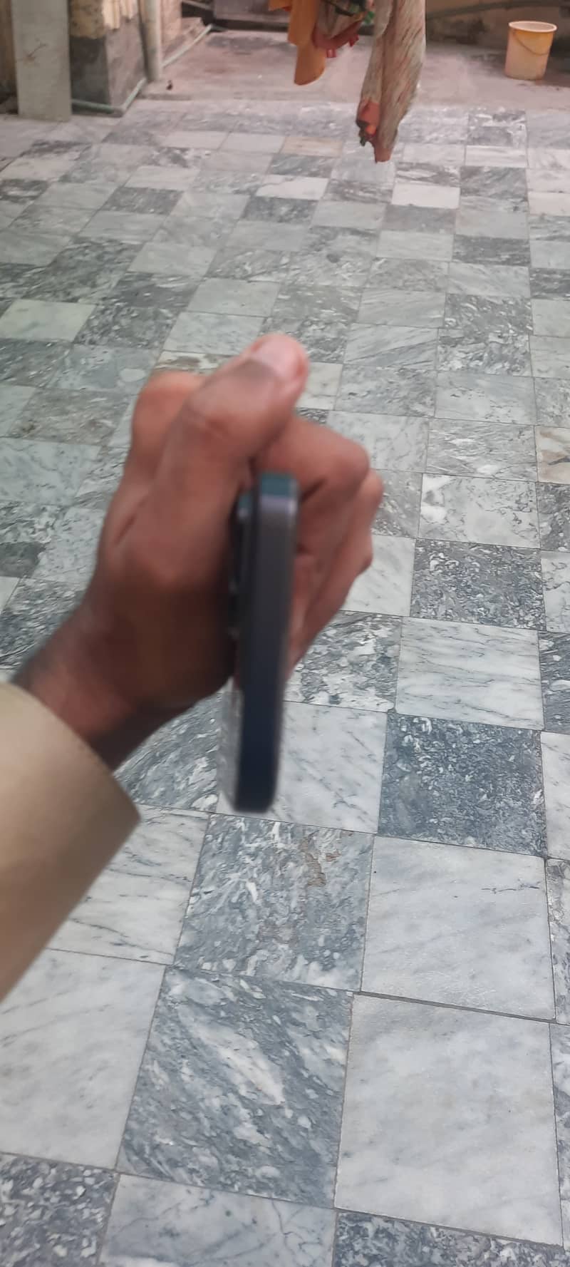 Apple iPhone 15 2