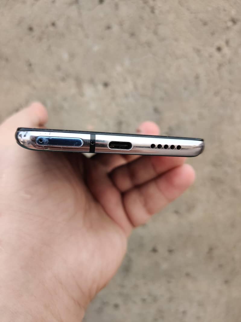 One Plus 7T 18