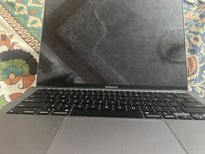 Apple MacBook Air Retina 13-inch (2020) – Excellent Condition
