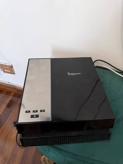 Tron Uno 800W UPS Inverter HTD-1205 brand new 10/10