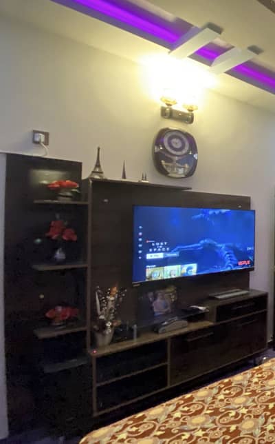 LED Shelf, Wall Hangings & Wall Clock