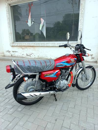 Honda CG125 2024 NEW [ 0306.6655410