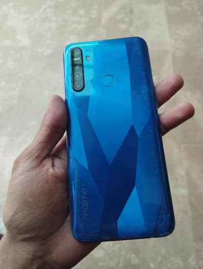 Realme 5s 4/128 dual sim