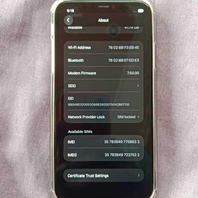 Apple iPhone 11 4
