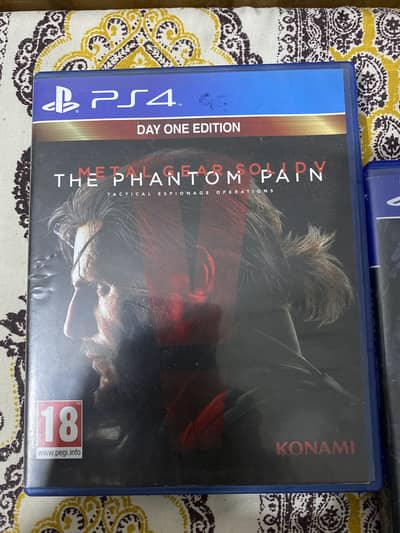 Metal gear sold V Phantom pain Ps4 disc
