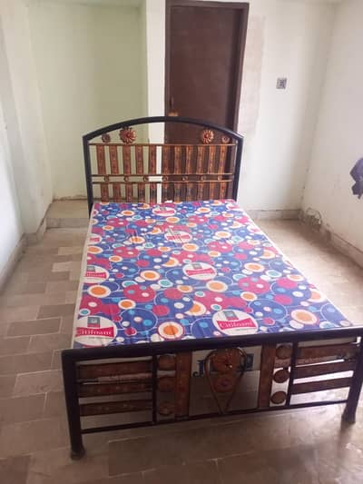 bed all ok hai gadda ab ok hai