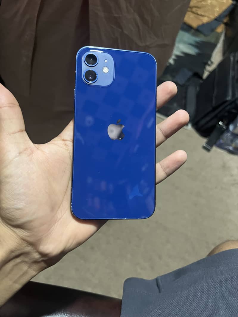 iPhone 12 2