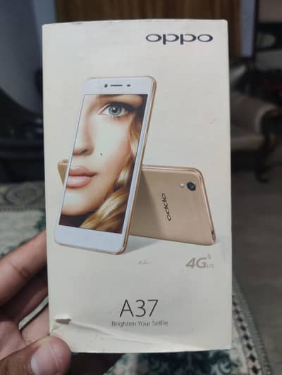 OPPO A37