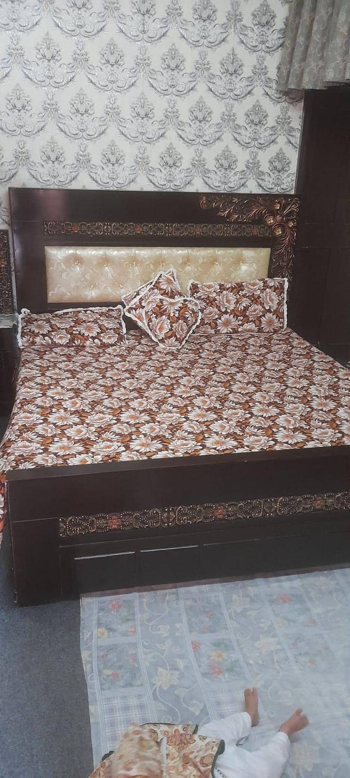 Bed &side table 2