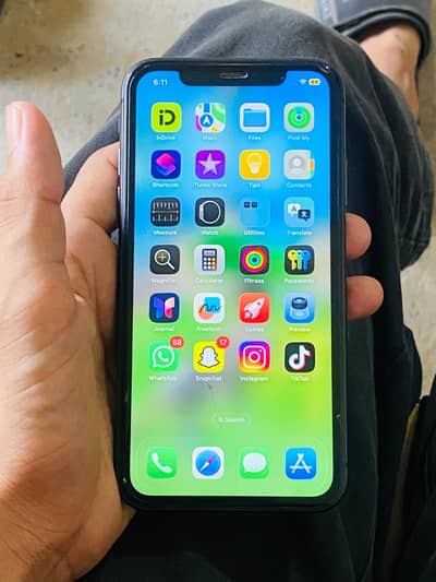 Apple iPhone 11