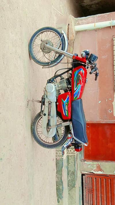 united125