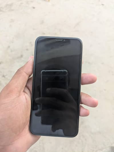 Apple iPhone XS (PTA Approved)