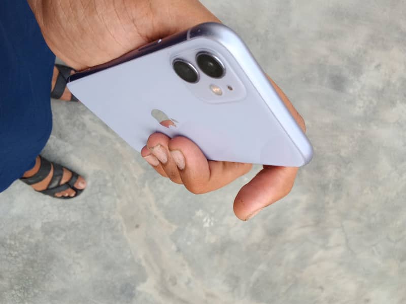 Apple iPhone 11 1