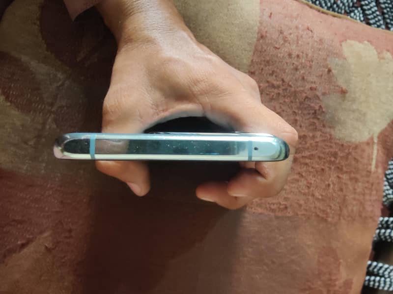One Plus 10 Pro 3