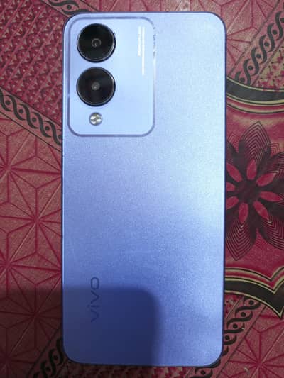 Vivo Y17s