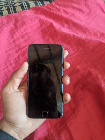 iPhone SE 3