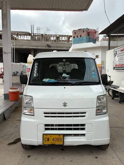 Suzuki Every 2011