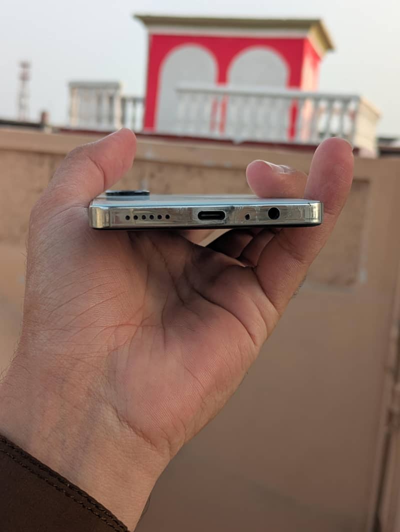 Tecno CAMON 20 2