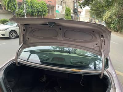 Toyota Platz 2002