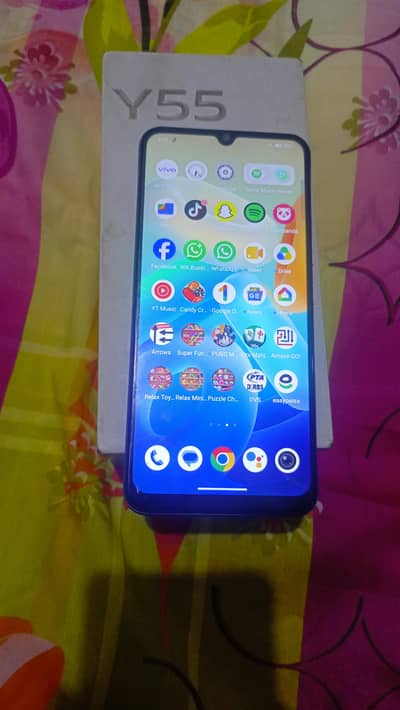 Vivo Y55 8+8gb 128gb box b hai only exchange