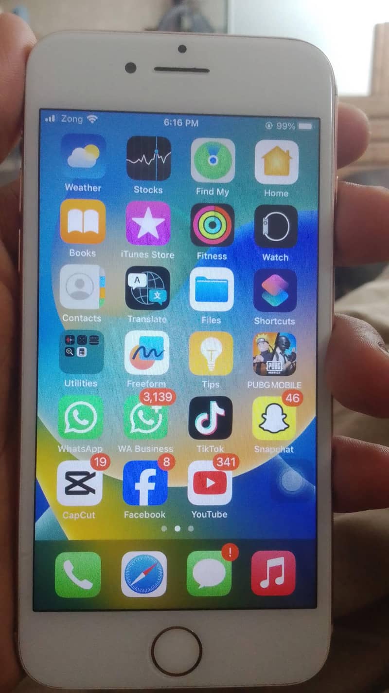Apple iPhone 8 4