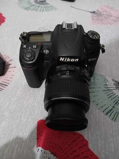 Nikon D7000 DSLR Camera – Like New Condition