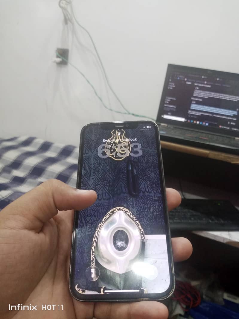 Apple iPhone 12 Pro 2