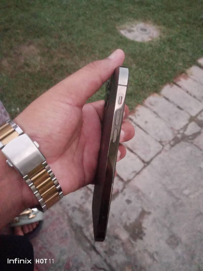 Apple iPhone 12 Pro 5