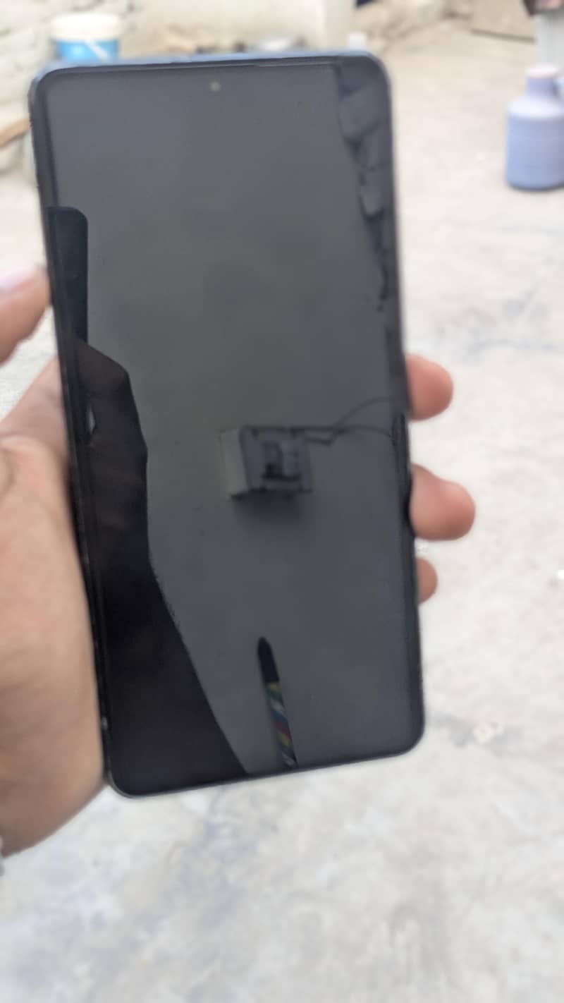 Sharp Aquos Sense7 0