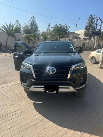 Toyota Fortuner V 2018