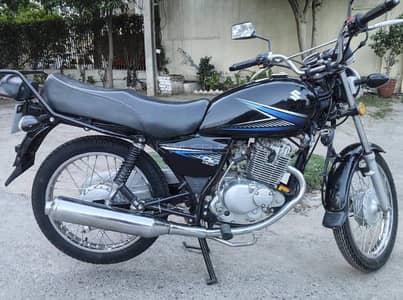 Sazuki GS 150 Bike