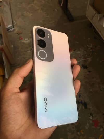 Vivo Y19s