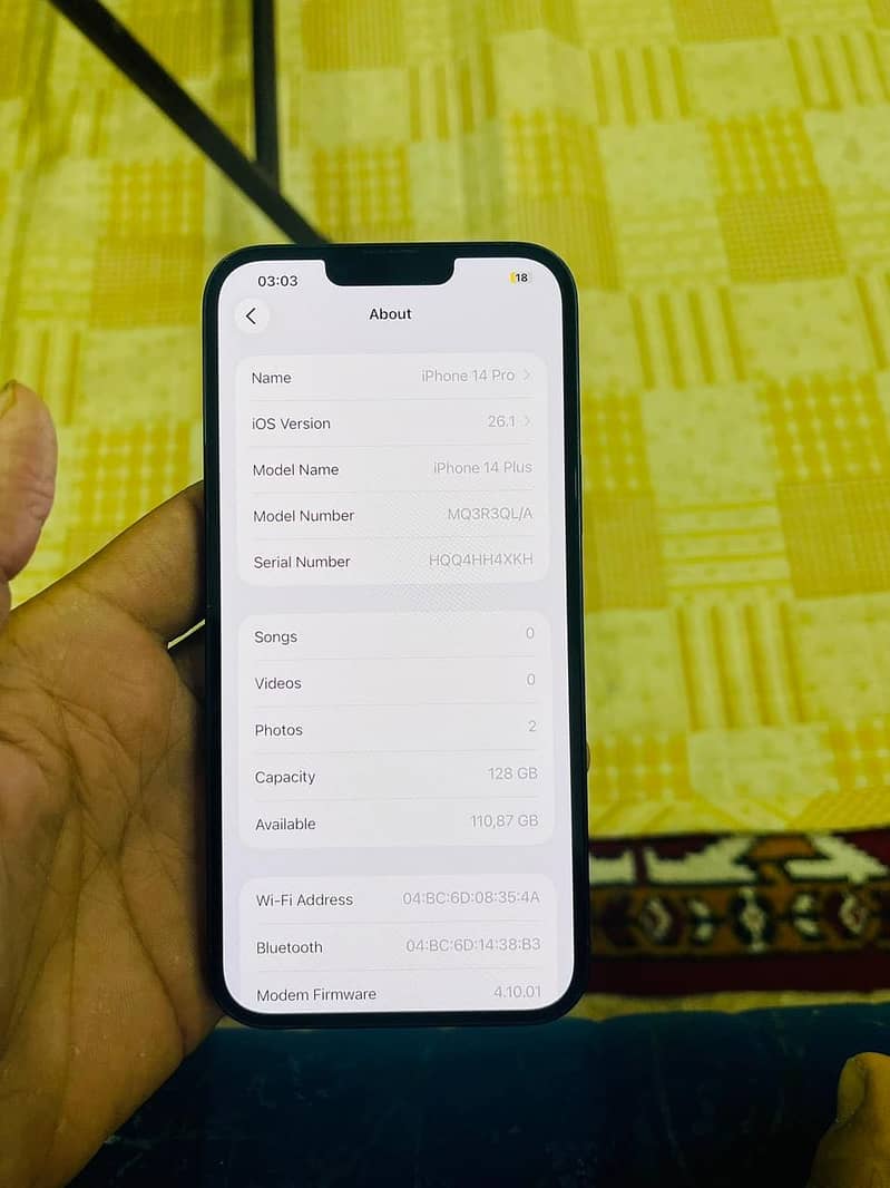 iPhone 14 plus 1