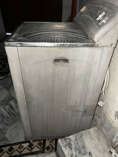 Used Washing Machine