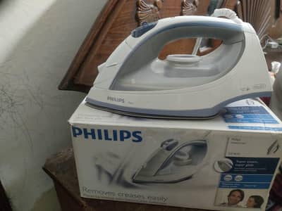 Phillips Steam Iron GC4610