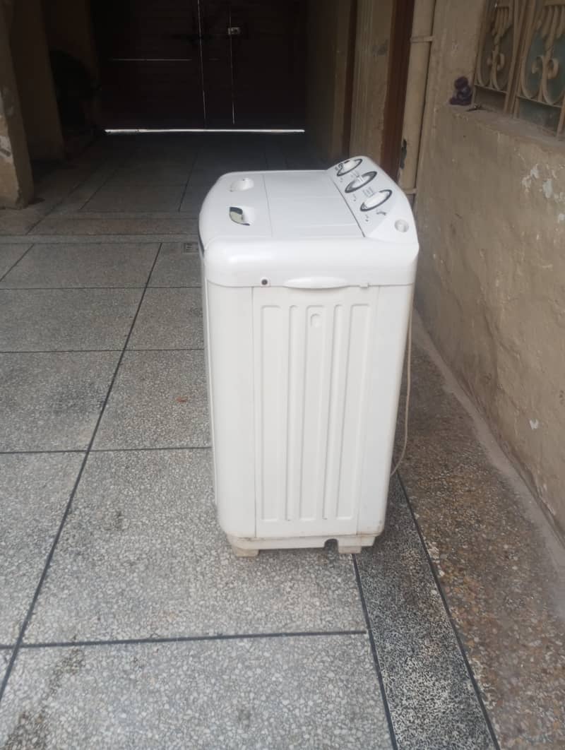 Washing machine 3