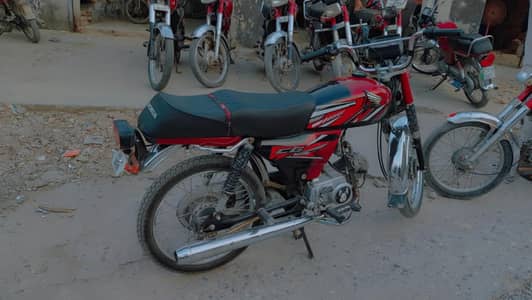 united 70 for sale with genuine tenk