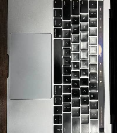 MacBook Pro 13" 2018 Core i5 | 8GB RAM | 256GB SSD | 10/10 Condition